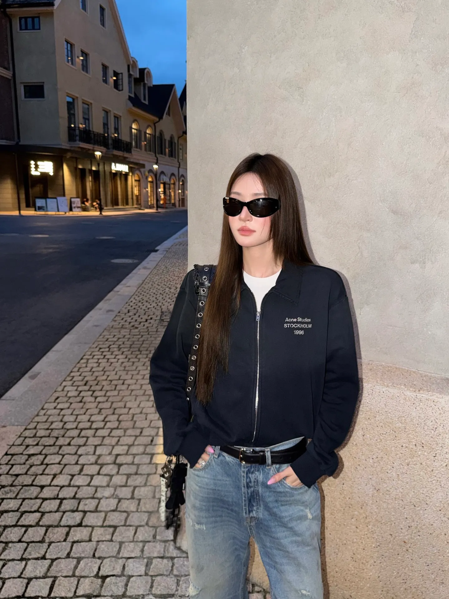 【Female model picture】